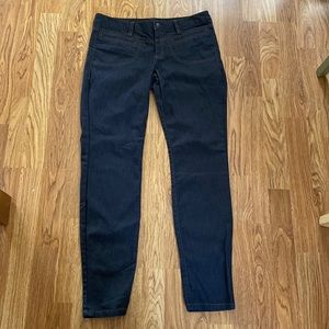 Athleta Skinny Jeans Sz 10 New NWOT